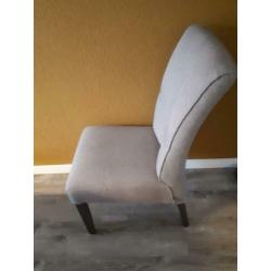Mooie set! 6 Henders en Hazel eetkamerstoelen.