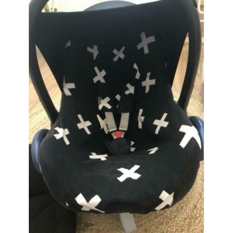 Maxicosi cabriofix