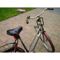 Simplex stations/kroegfiets ,terugtraprem led verlichting.