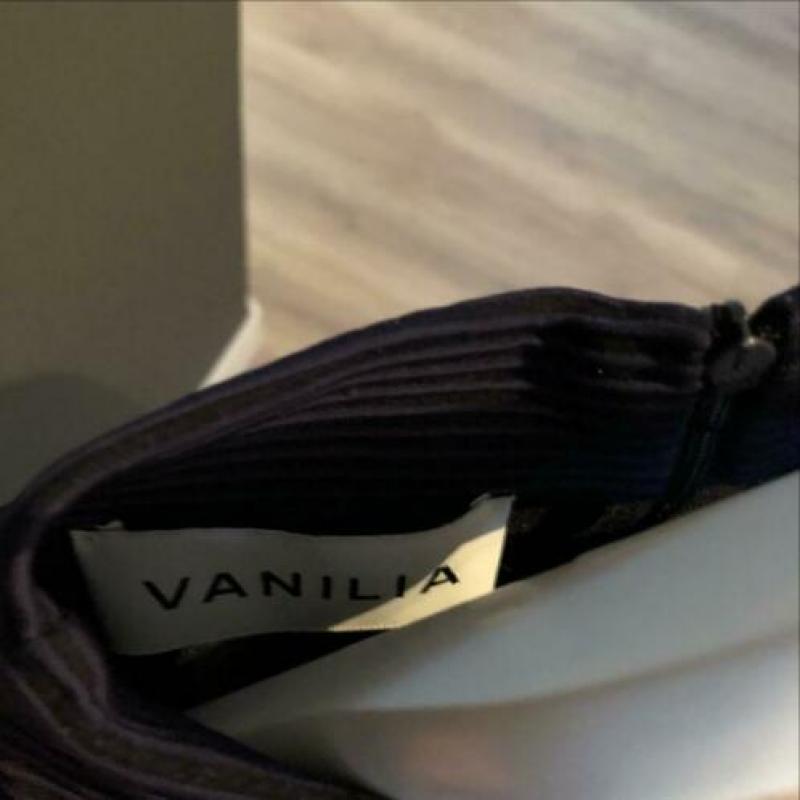Top Vanilia maat 38 blauw
