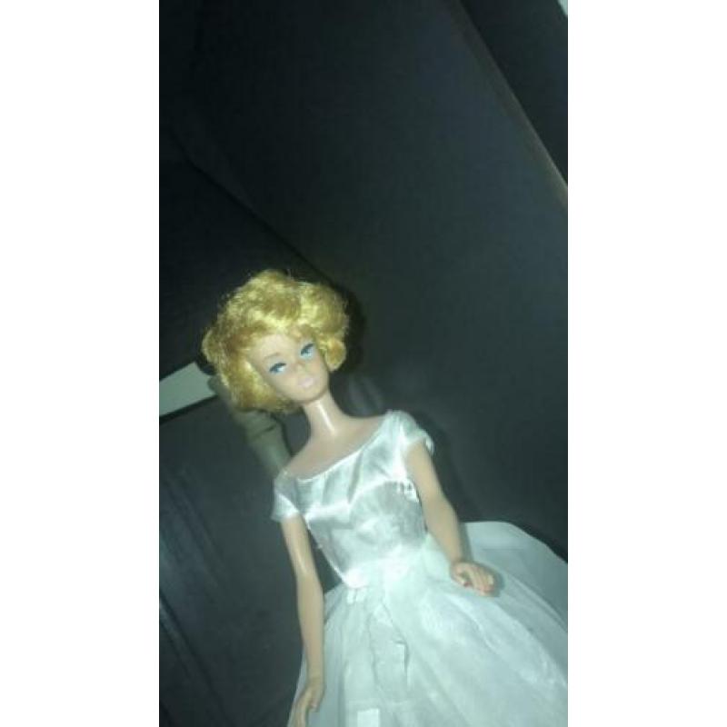 Bruidje sideparts bubblecut,barbie mattel