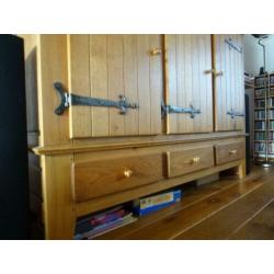 Massief eikenhouten wand meubel
