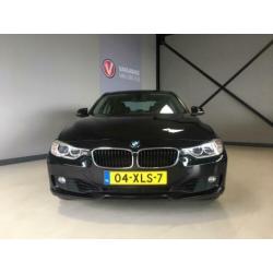 BMW 3-serie 320i High Executive Automaat,Airco,cruise contro
