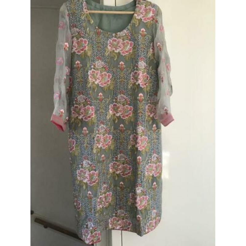 Nieuw dames Indiase salwar kameez L maat
