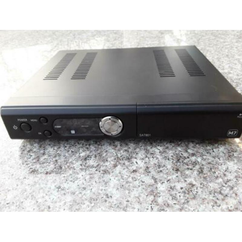 2 stuks philips M7 satalietontvangers en schotel