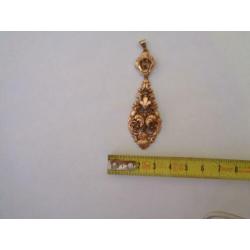 Mutsebel hanger/ Antiek goud