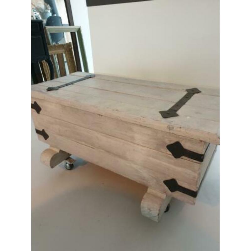 oude dekenkist, whitewash