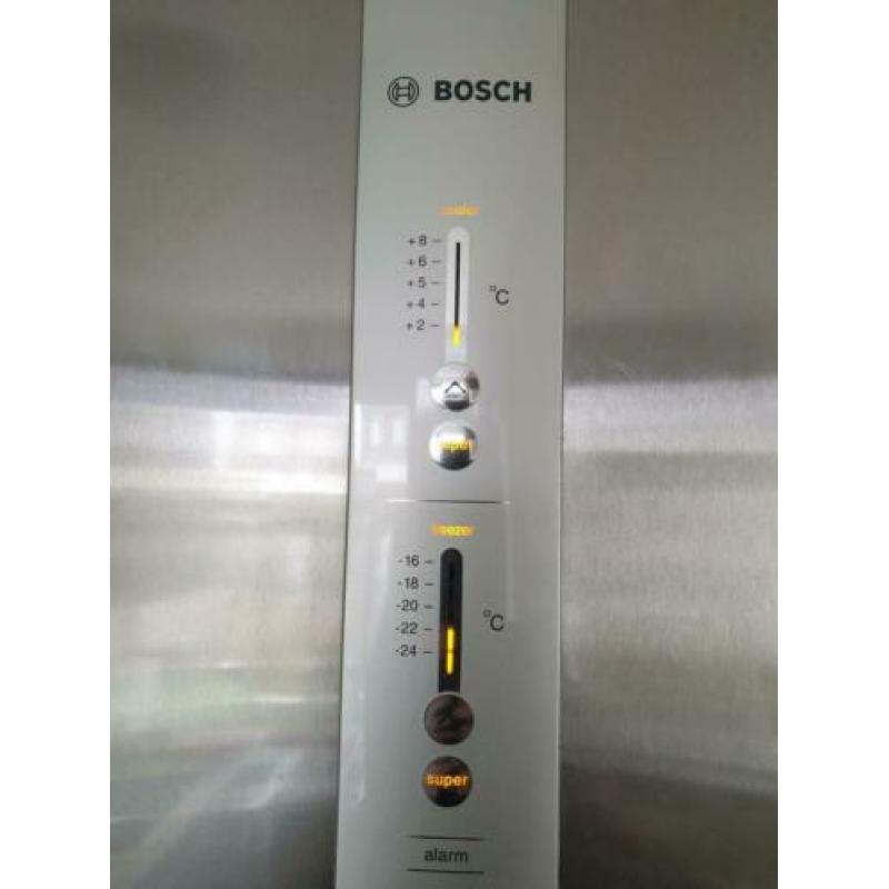Bosch koelvries combinatie zilver 1.5 jaar oud