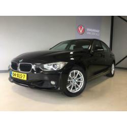BMW 3-serie 320i High Executive Automaat,Airco,cruise contro