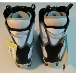 Decathlon snowboardschoenen, maat 36,5, type Ruby, z.g.a.n.