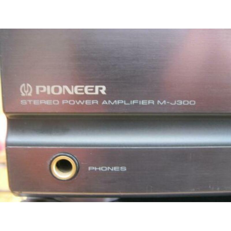 pioneer high quality separate amplifier set