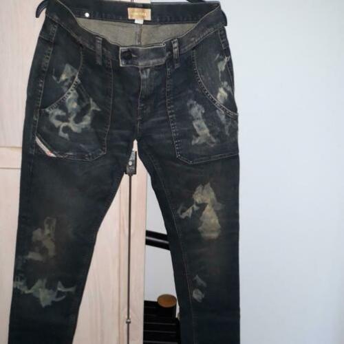 Nieuwe Dames Jeansbroek Merk DIESEL.Maat 28 Kleur Blauw