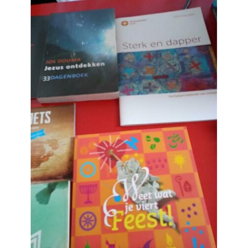 Boekjes te lezen als voorbereiding op Pasen