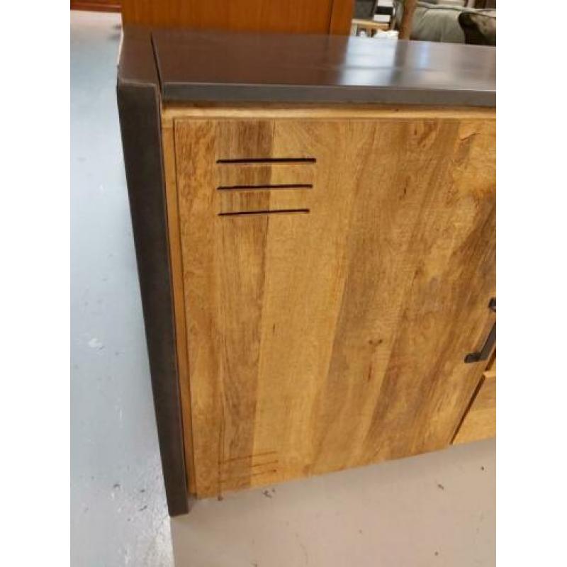 Nieuw industrieel dressoir van mangohout