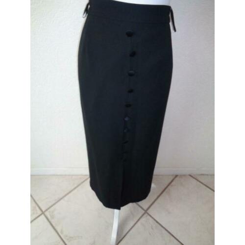 dorette maat 46 taille 44 tot 46 cmgevoerd/ritszwart