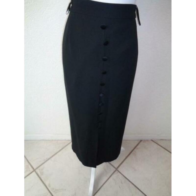 dorette maat 46 taille 44 tot 46 cmgevoerd/ritszwart