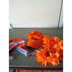 Te koop diverse oranje artikelen