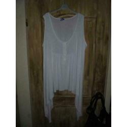 S2) bagoes maat 6 (58/60) wit tuniek oksel tot oksel 73 veel