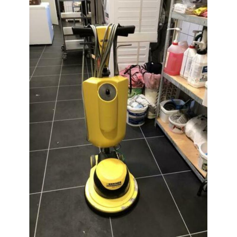 Karcher schrobmachine