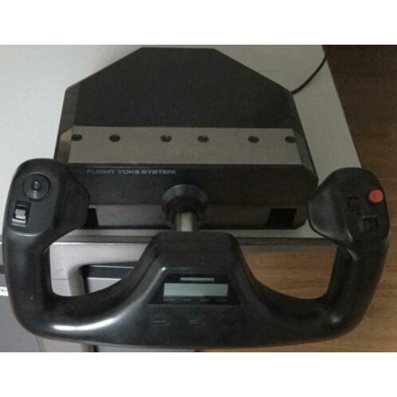 Saitek Yoke System met throttle quadrant