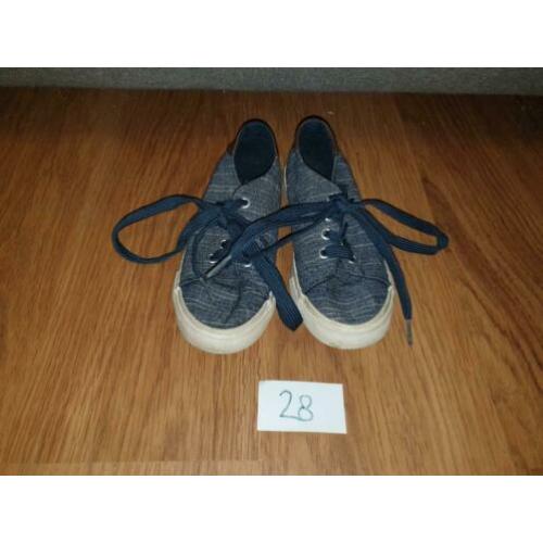 Schoenen maat 28 29 30 31 32 33 34 35 36
