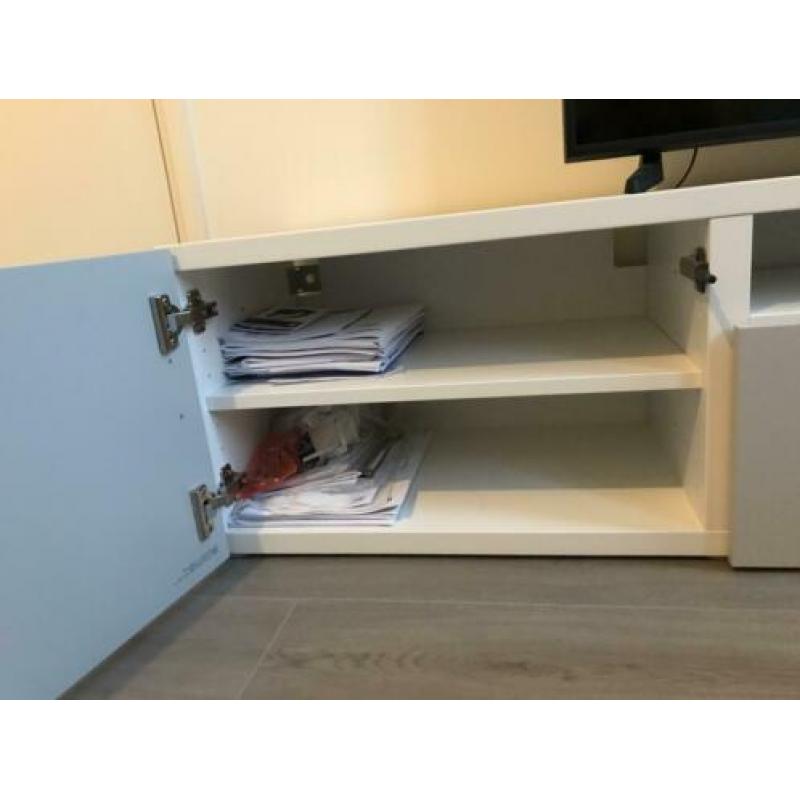 Tv-meubel Besta (Ikea)