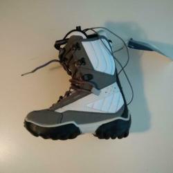 Decathlon snowboardschoenen, maat 36,5, type Ruby, z.g.a.n.
