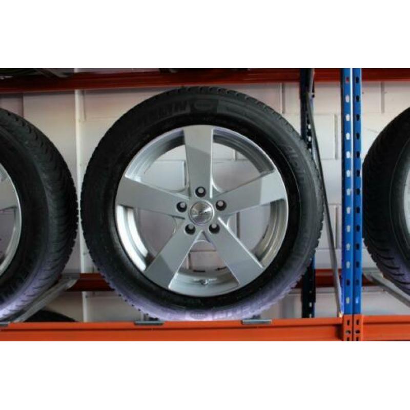 7,9mm Michelin Winterbanden + Velgen + TPMS Mercedes GLA