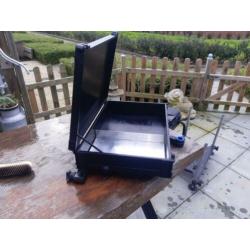 Matrix s25 seatbox met ridgid side tray