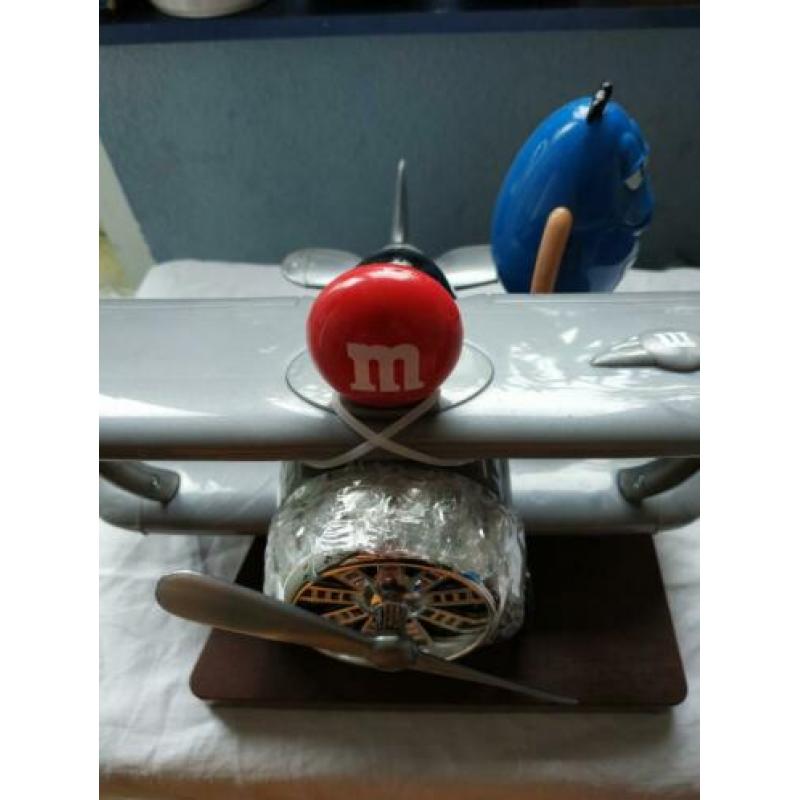 m & m's vliegtuig dispencer nieuw € 37,50