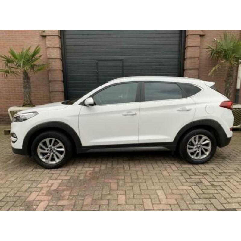 Hyundai Tucson 1.6 GDi Comfort + Navi + Camera + Trekhaak +