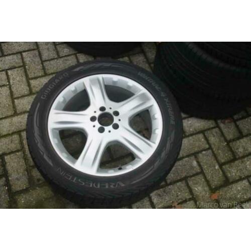 Mercedes ML W164 19'' velgen met Vredestein winterbanden