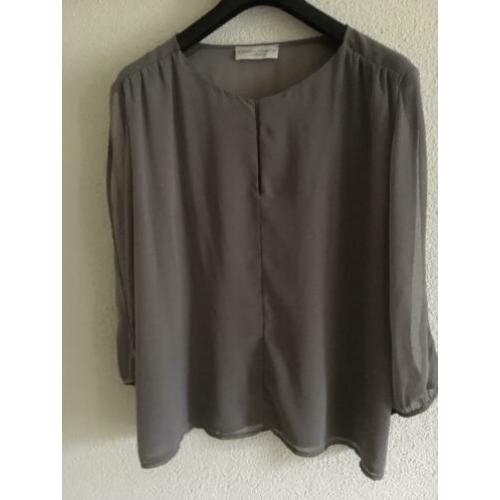 Taupe kleurige zijden blouse, maat 38, Christina Gavioli