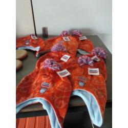 Te koop diverse oranje artikelen