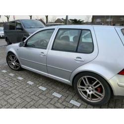 Volkswagen golf 4 - 150 pk
