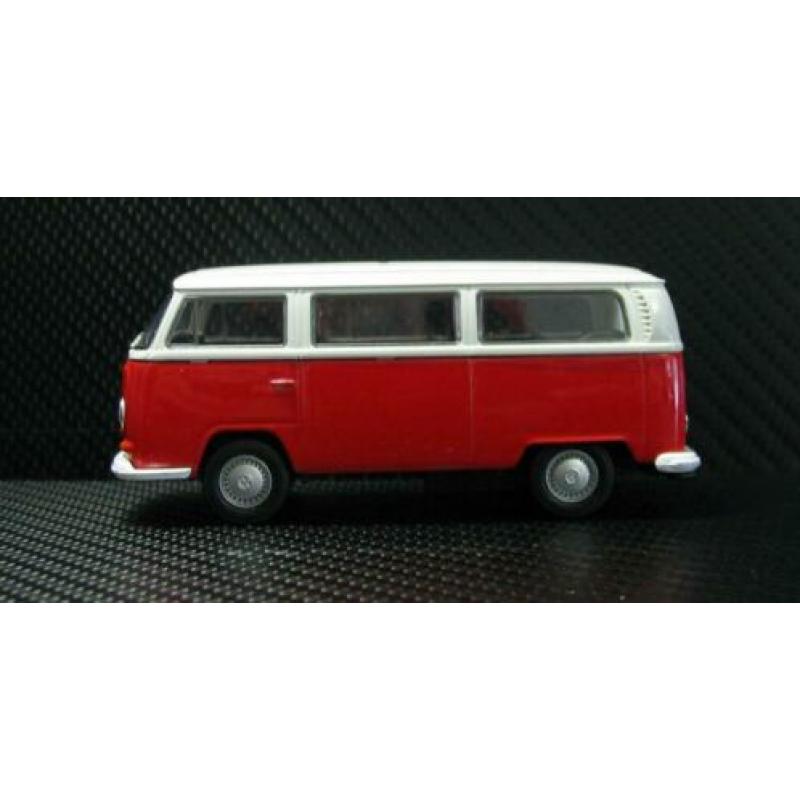 1:32 Rood/witte Volkswagen personenbus T2+ doos
