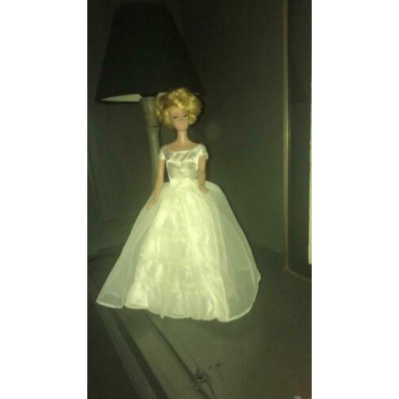 Bruidje sideparts bubblecut,barbie mattel