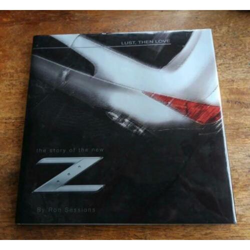 Nissan 350 Z boek Lust, Then Love: The Story of the New Z