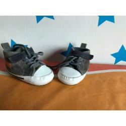 Schoenen maat 19 van Vingino