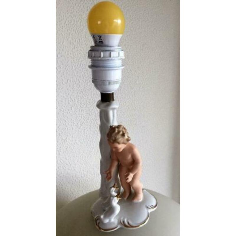 Lampenvoet met Putto + eendjes