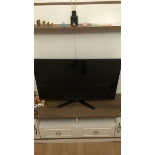 40 inc 102 cm defect scherm