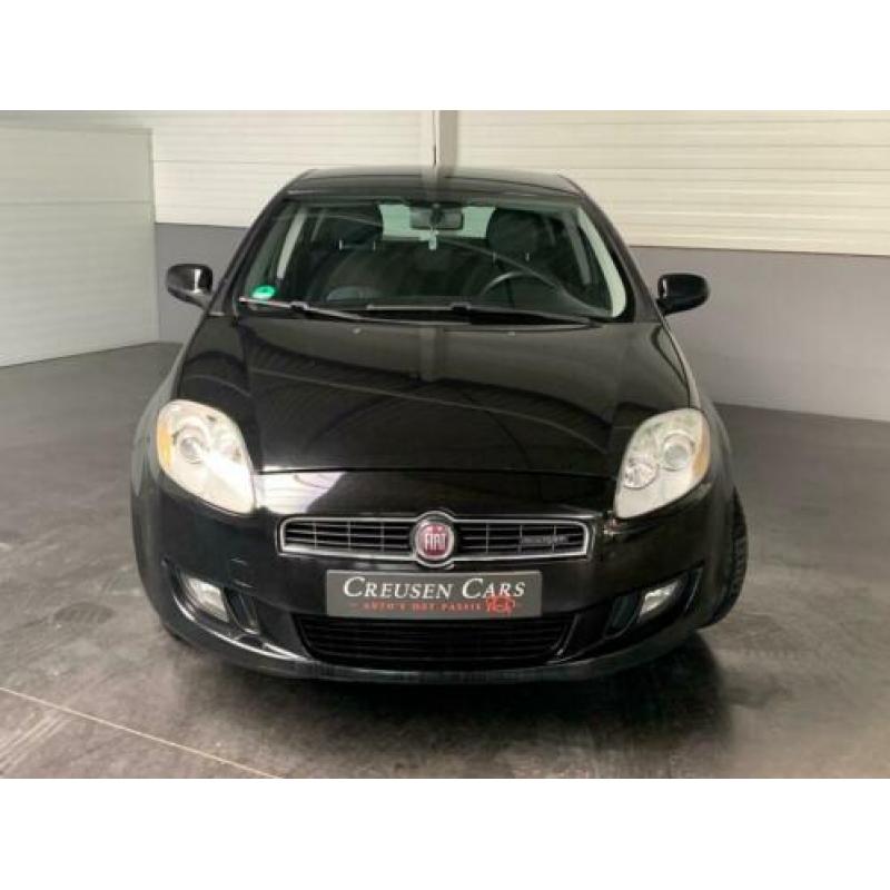Fiat Bravo 1.6 MultiJet Corporate Navigatie//PDC//Climate 17
