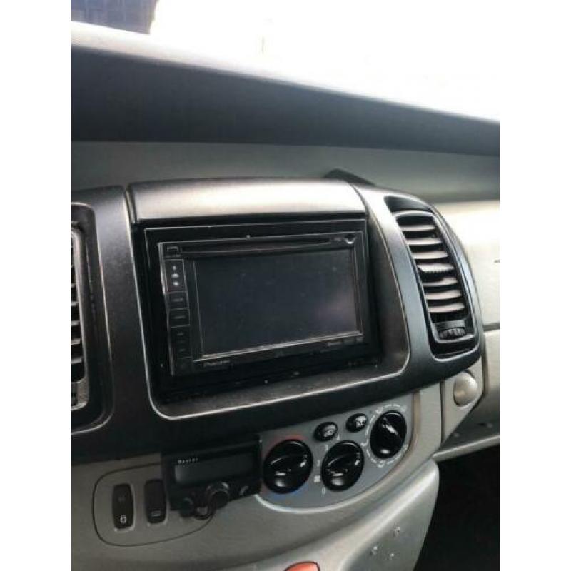 Renault Trafic T29 2.5 DCI 107KW L2h1 DC FAP 2010