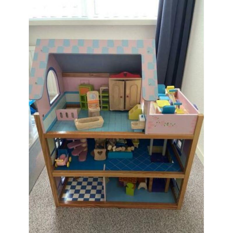 Super mooi poppenhuis met toebehoren!
