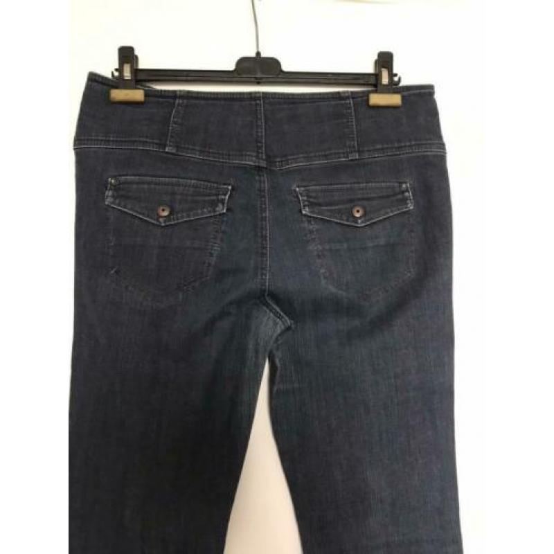 Aangesloten jeans broek van Esprit maat 42