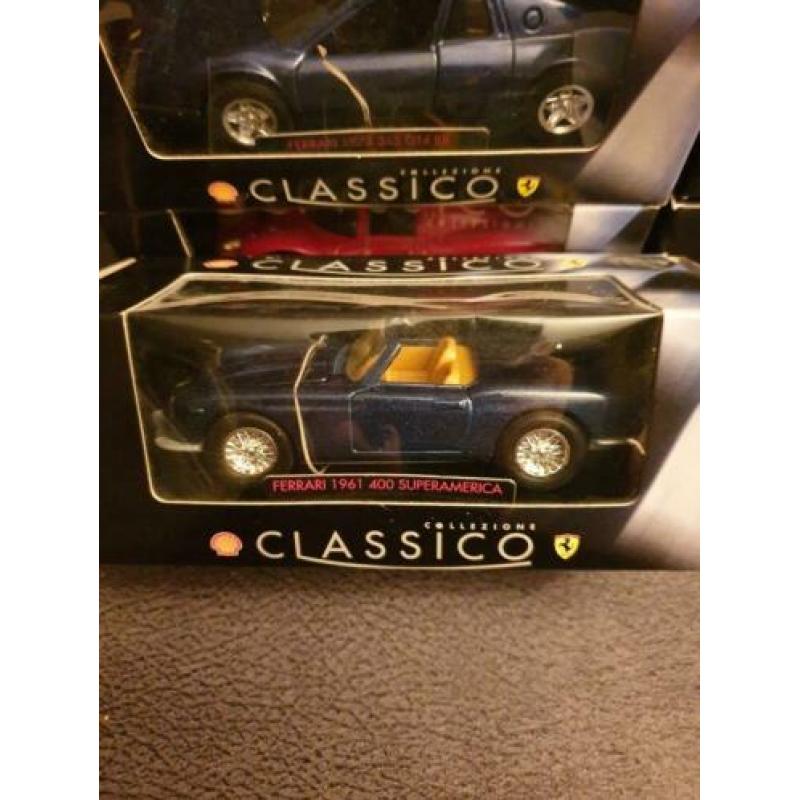 7 Collezione Classico Ferrari's in originele verpakking