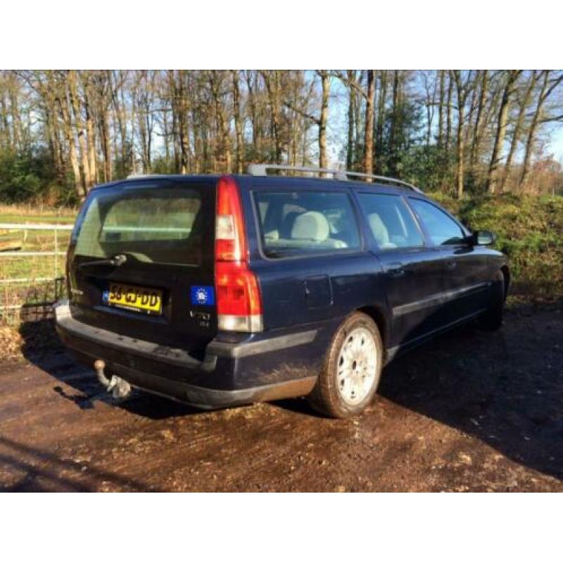 Volvo V70 2.4 140PK 2000 Blauw
