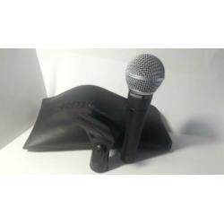 SHURE SM58 * Met Houder, Kabel en Tas * Nauwelijks gebruikt.