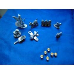 Mooie metalen miniatuur spulletjes, van alles wat.