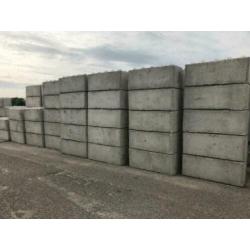 megablokken 150x60x60 (Lxbrxh) restbeton goed en goedkoop